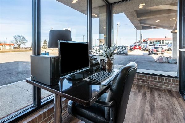 Americas Best Value Inn (Albert Lea)